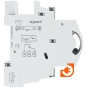 Дополнительный переключающий контакт сигнализирующий о срабатывании защиты для автоматического выключателя (АВДТ, ВДТ) Н.З. + Н.О, 6А-240В, пр-во Legrand, (406260) - Вид слева
